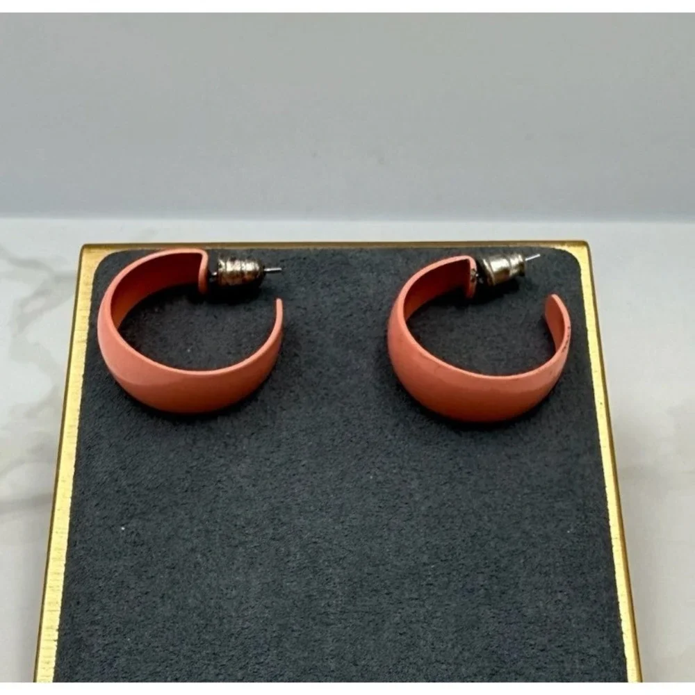 Vintage‎ Coral Pink Silver-Toned U-Shaped Fashion Clip-On Stud Hoop Earrings